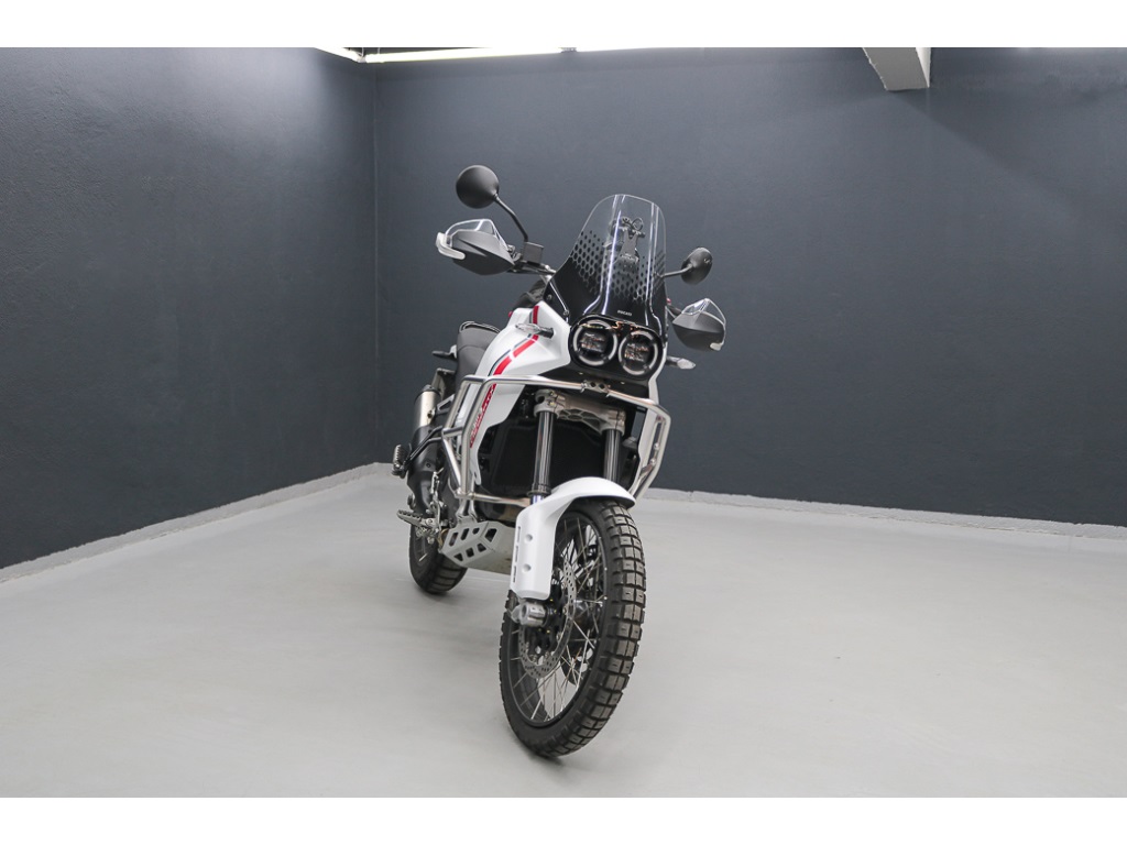 ⚡ DUCATI DESERT X 2023